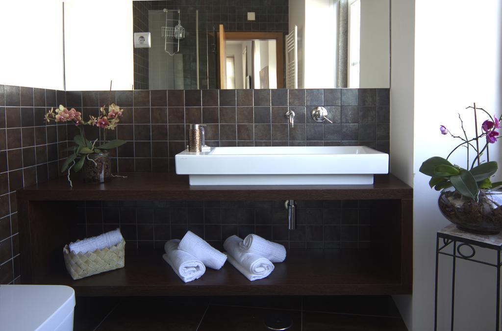 Domus 26 Guesthouse - B&B Braga Phòng bức ảnh